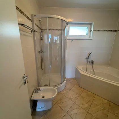 „WOHNEN WIE IM URLAUB“ Schöne 2-Zimmer-Wohnung mit Loggia - Bild 3