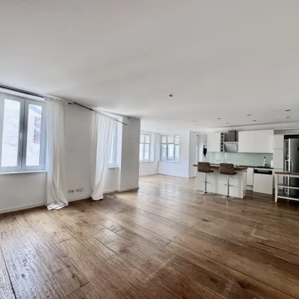 GROSSZÜGIGE ALTBAUWOHNUNG MIT BALKON IN DER NÄHE VON U3-STATION - Bild 2