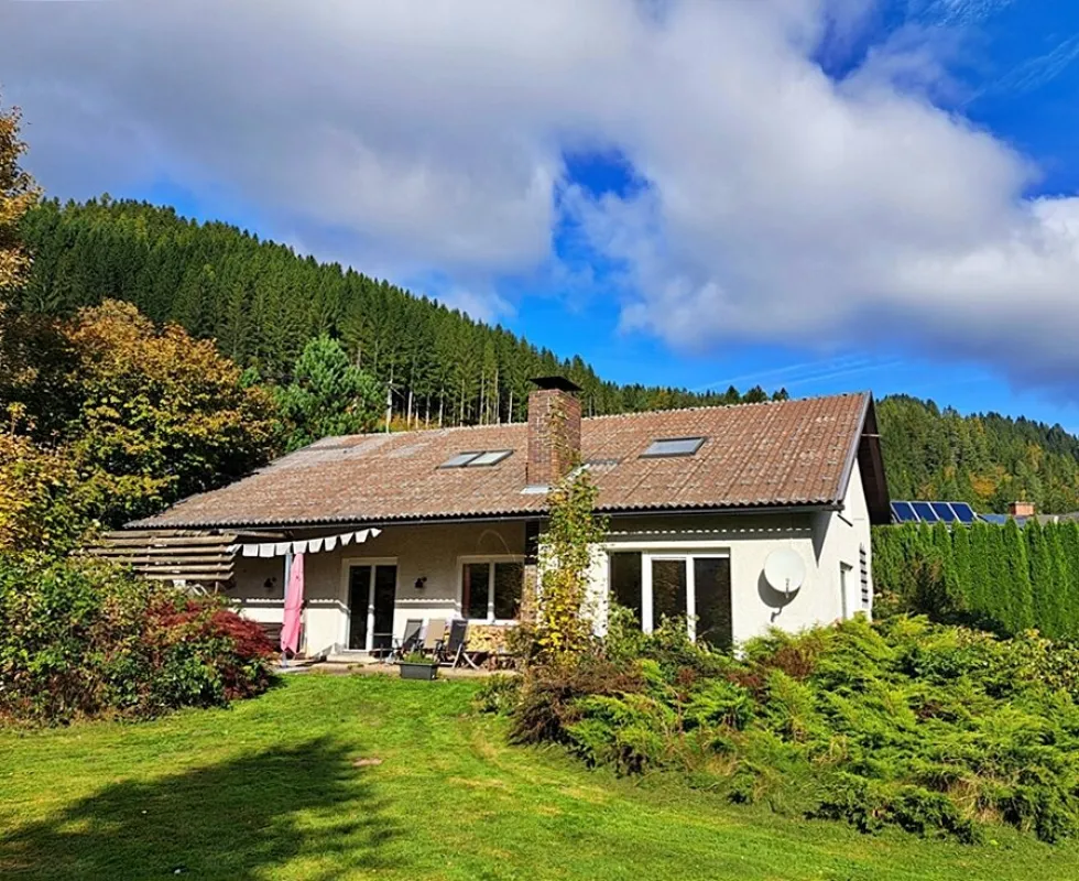 Idyllisch gelegenes Familienhaus - Beste Lage in RATTEN/ oberes Feistritztal/ JOGLLAND - mit traumhaftem, ebenen Gartengrund - Bild 1