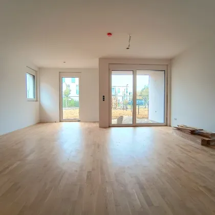 Eckreihenhaus mit tollen Außenflächen - Stadt trifft Natur - Eigengarten + Terrasse + 2 Balkone! - Bild 3