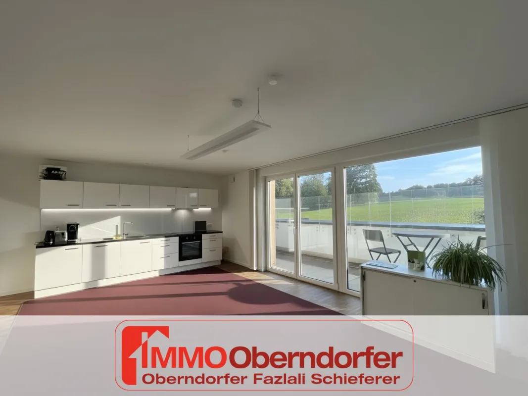 Moderne Drei-Zimmer-Wohnung mit Parkplatz und Tiefgaragenstellplatz | HOF - Bild 1
