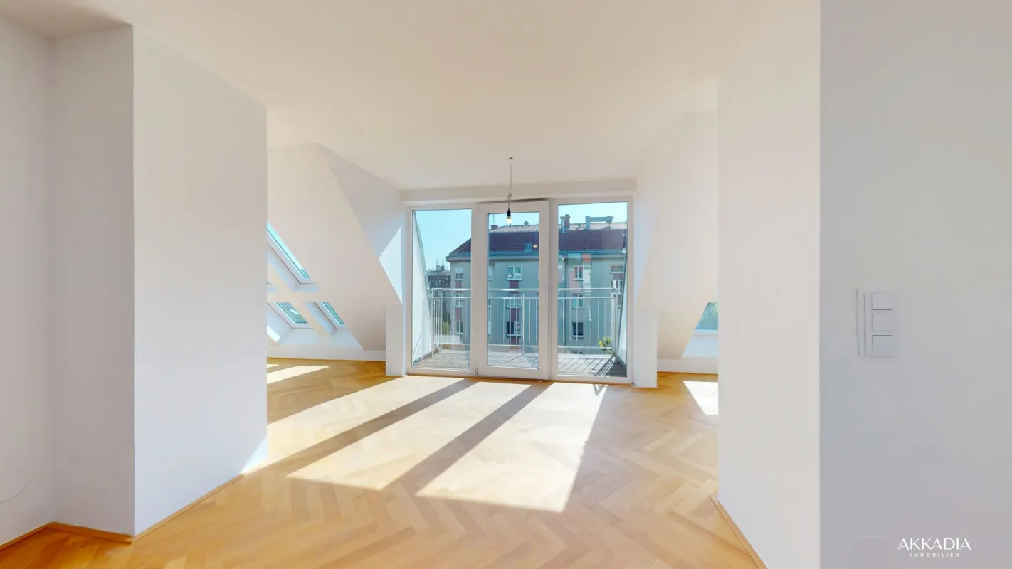 Helle Dachgeschoßwohnung mit 3 Zimmern und Terrassen in Wien-Alsergrund - Bild 1