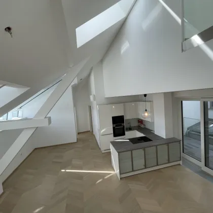 4 Zimmer-Maisonetten-Wohnung mit einer Terrasse und Studio - Bild 2
