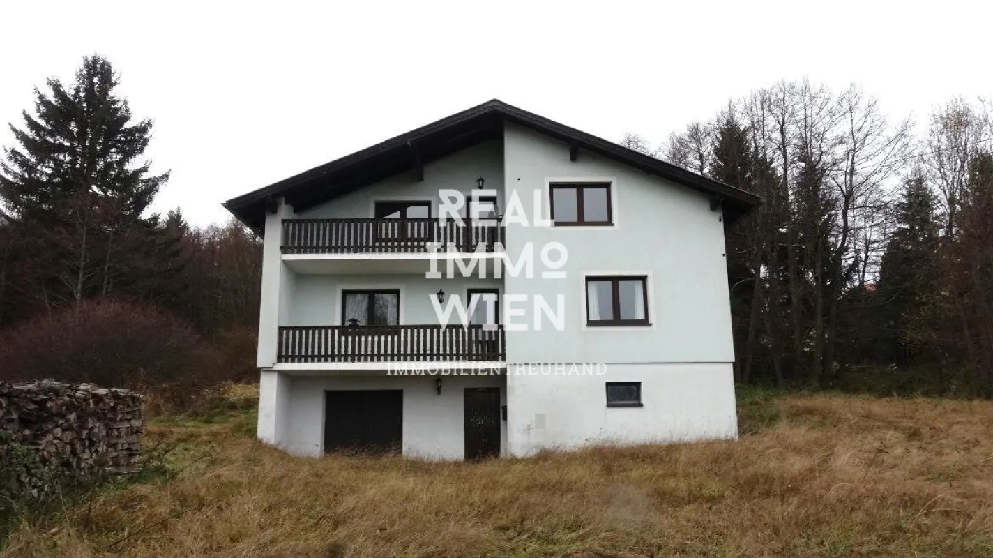 Wohnhaus mit großem Grundstück und Waldparadies in idyllischer Lage - Bild 1