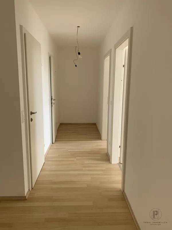 *70m² 3-Zimmer-Wohnung mit Balkon und Tiefgarage - Nähe Grazer Messe - Froschaugasse - Bild 1