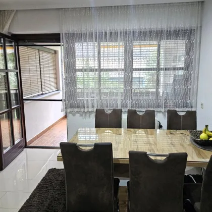 Andritz: Gepflegte 3 Zimmer-Küche Wohnung mit Balkon, Südterrasse und Parkplatz! - Bild 2