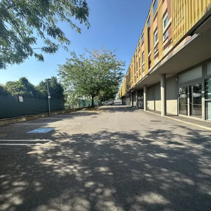 Repräsentative Gewerbefläche mit vielfältigen Nutzungsmöglichkeiten auf der Simmeringer Hauptstraße! - Bild 2