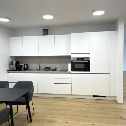 Topmodernes Neubau-Büro in Premiumlage - Alpenstraße - Bild 3