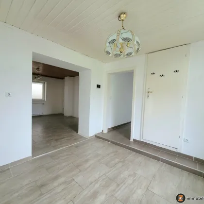 Geräumiges Landhaus mit uneinsehbarem Grundstück - Bild 3