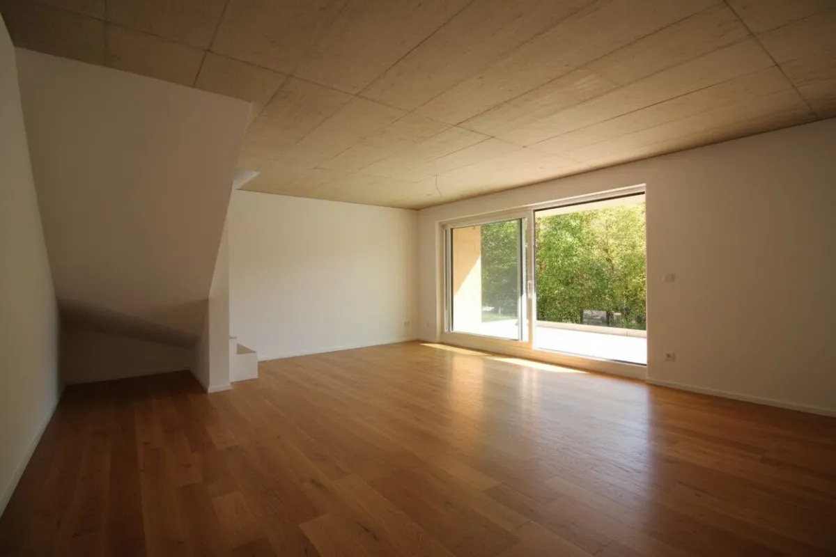 ERSTBEZUG | Familienfreundliches Reihenhaus | 4 Zimmer auf 2 Ebenen mit Terrasse, Balkon & Eigengarten | TOP 4 - Bild 1