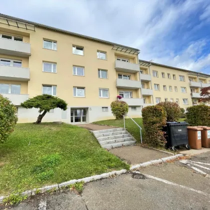 Neu sanierte 4-Raum-Wohnung lädt zum Wohlfühl-Wohnen ein! - Bild 3