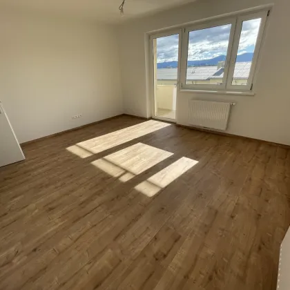 Neu sanierte 4-Raum-Wohnung lädt zum Wohlfühl-Wohnen ein! - Bild 2