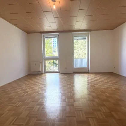 Traumhafte 2-Zimmer-Wohnung mit Balkon in ausgezeichneter Lage in Graz-Ries! **inkl. Tiefgaragenstellplatz** - Bild 3