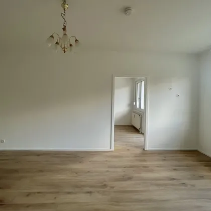 Renovierte 2-Zimmer-Wohnung inkl. Parkplatz! - Bild 2