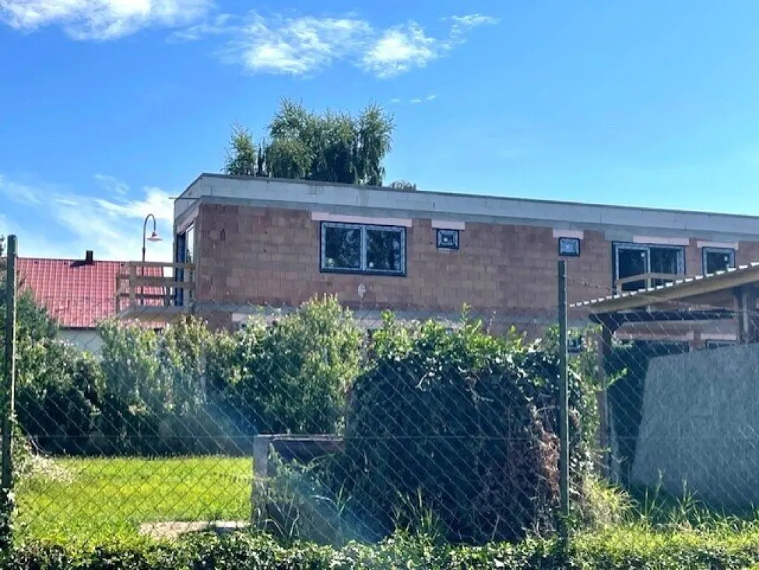 ANLEGER AUFGEPASST! Apartment mit Garten und Terrasse! TOP ANBINDUNG nach Wien und zum Flughafen! PROVISIONSFREI! - Bild 1