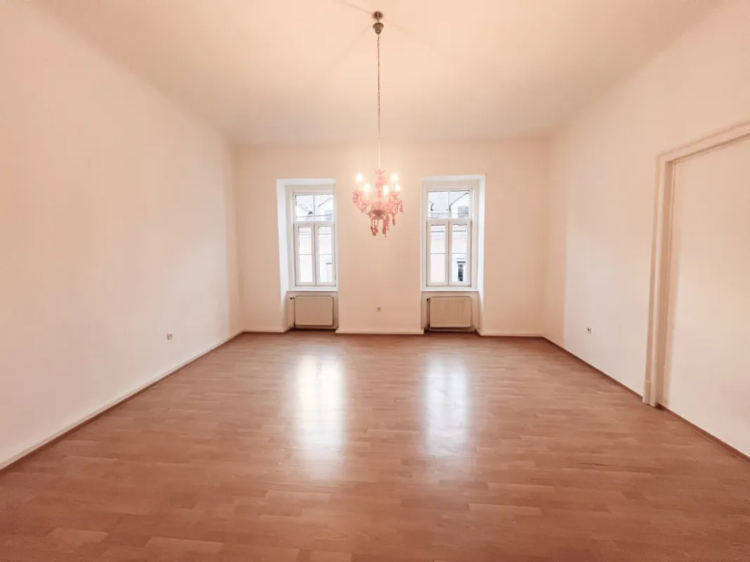 Großzügige 3-Zimmer Wohnung mit Balkon in St. Leonhard, Graz - Bild 1