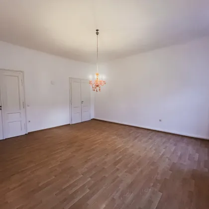 Großzügige 3-Zimmer Wohnung mit Balkon in St. Leonhard, Graz - Bild 2