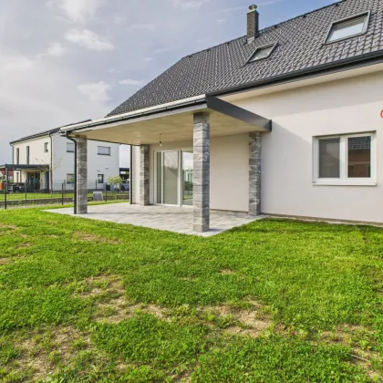 Neubau-Erstbezug! Schlüsselfertige Doppelhaushälfte in sonniger Ruhelage!! - Bild 3
