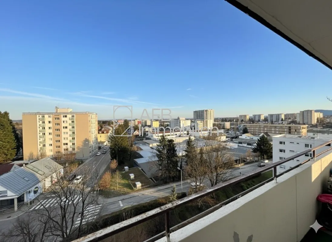 Helle 3-Zimmer-Wohnung mit Loggia Nähe Stadion  – Ihr neues Zuhause in der 9. Etage! - Bild 1