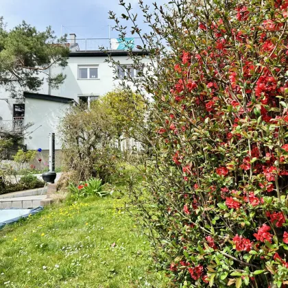 TRAUMLAGE am Wolfersberg mit Fernblick! Großzügiges Einfamilienhaus mit Garten, Dachterrasse und viel Platz! - Bild 2