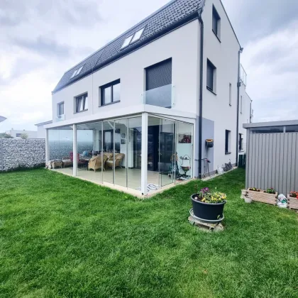 Wohngenuss nahe Wien – 6 Zimmer, Terrasse, Garten, Wintergarten & zwei Stellplätze - Bild 3