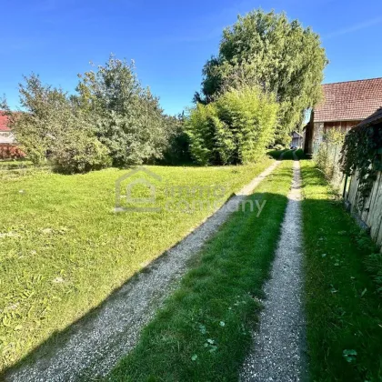 Charmantes Einfamilienhaus in Herzogbirbaum: Ihr Sanierungsprojekt mit Garten und Terrasse! - Bild 3