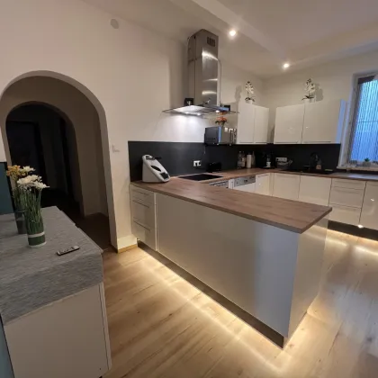 NOTVERKAUF !! Klein-Harras, renoviertes Multifunktionshaus, 30 Minuten von Wien Donaustadt - Bild 3