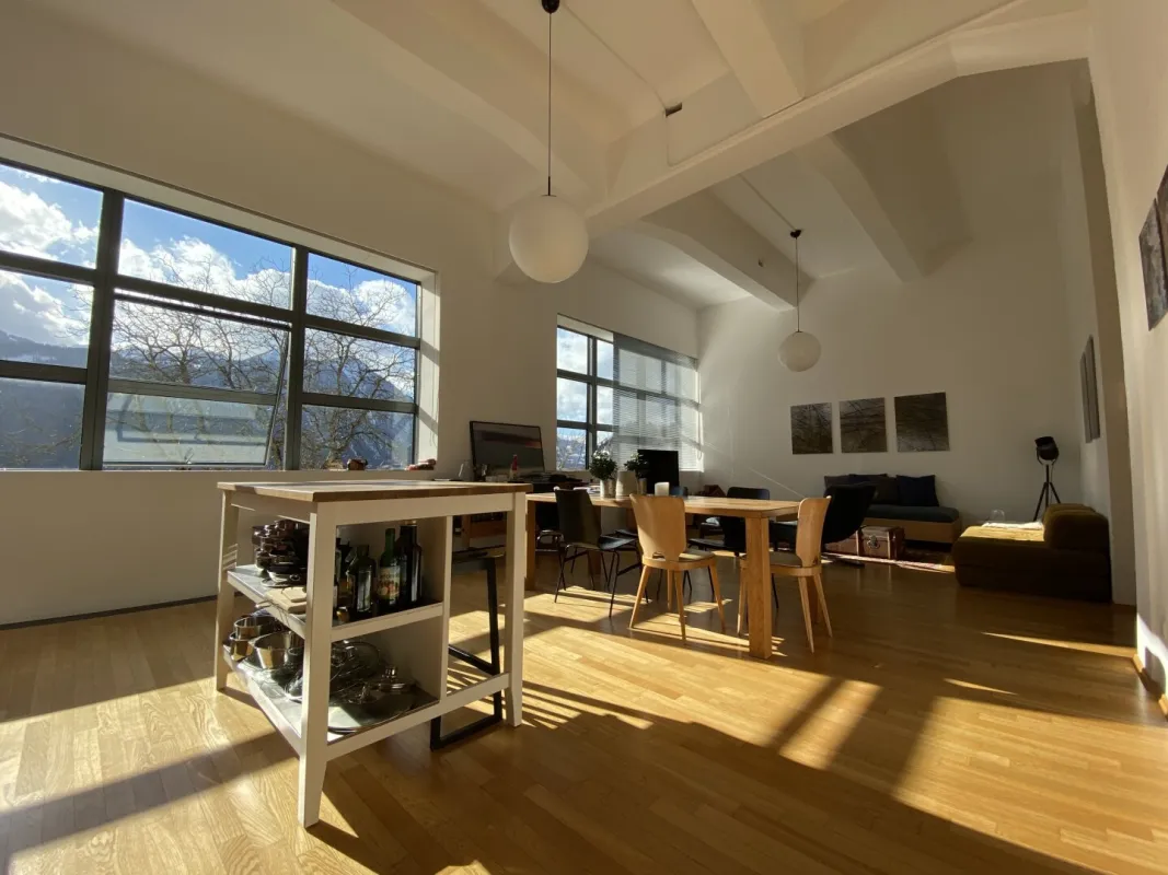 Wohnen mit Galerie-Flair: Große 3-Zimmerwohnung in Nüziders zu vermieten! - Bild 1