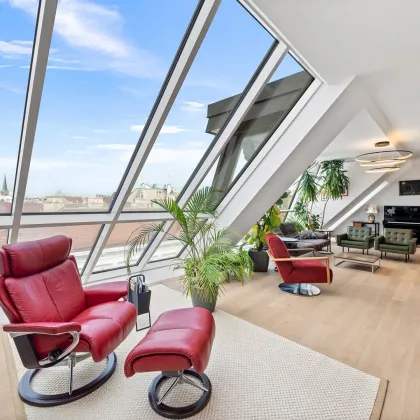 Exklusive Dachgeschoss-Wohnung mit 2 großen Terrassen, Nähe Augarten - Bild 2