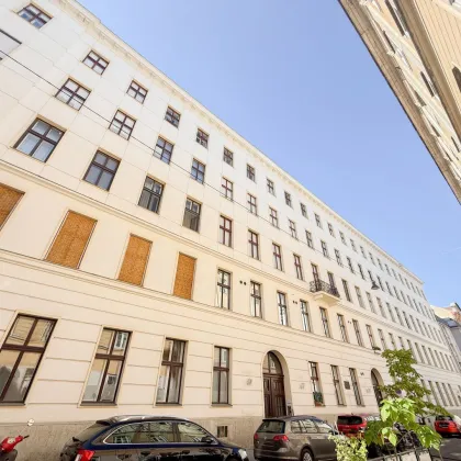 BÜROFLÄCHE - EXQUISITES ALTBAUJUWEL - 2,5-ZIMMER - LICHTDURCHFLUTET - IM HERZEN DES 9. WIENER GEMEINDEBEZIRKS - Bild 2