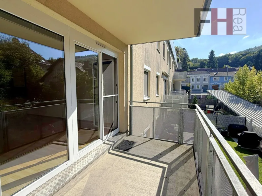 Schöne 3-Zimmer Wohnung mit Balkon und 2 Parkplätzen in Purkersdorf, Kernzone Wien! - Bild 1