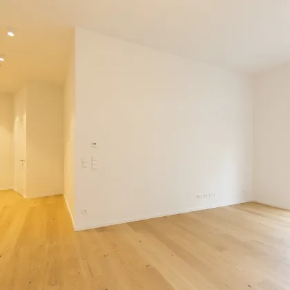 2 ZIMMER NEUBAUWOHNUNG TRIFFT AUF ALTBAUSCHICK MIT BALKON - ST. VEIT GASSE - Bild 3