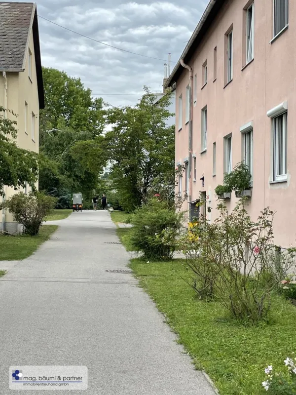 richtig gute 3 Zimmerwohnung neben U1, als Wertanlage geeignet - Bild 1