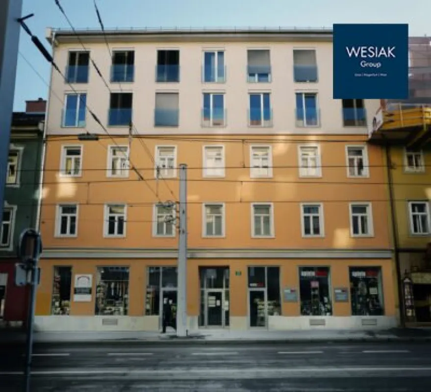 Geschäftslokal mit Auslagen in der Annenstraße - Bild 1