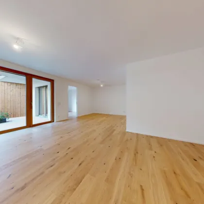 ERSTBEZUG | Traumhafte 3-Zimmer Wohnung mit hochwertiger Ausstattung in Hofruhelage - Bild 3