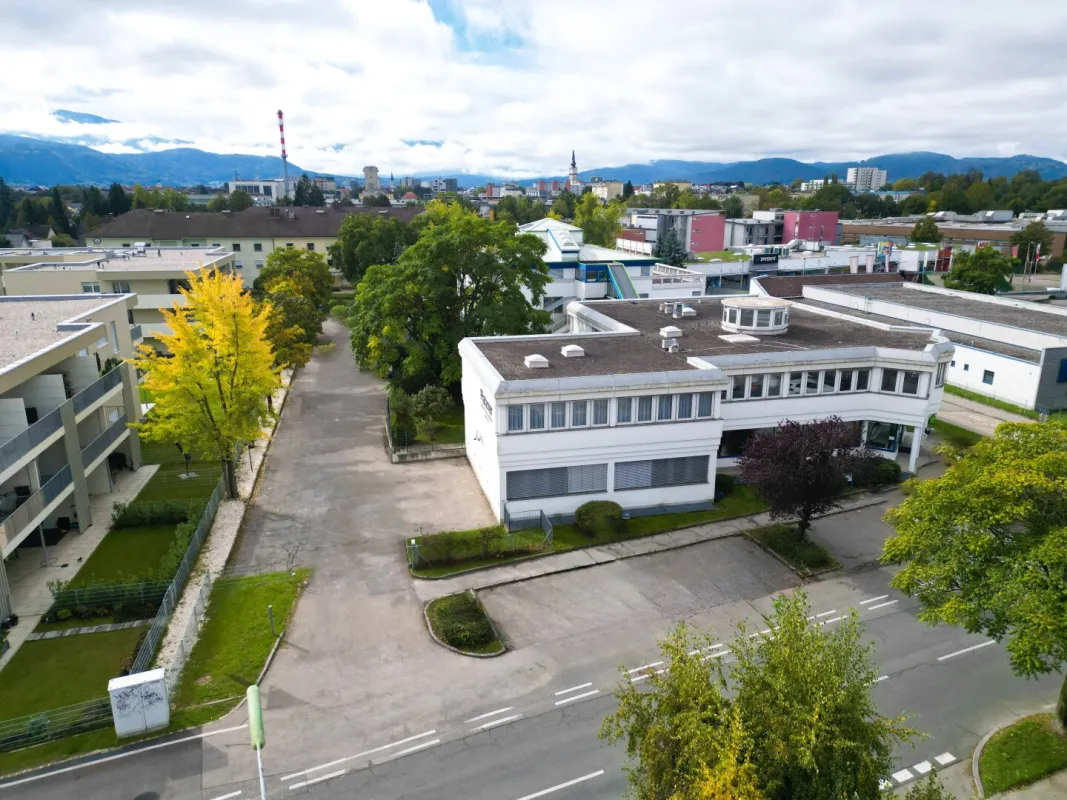 Flexible Lager- und Produktionsfläche in Klagenfurt – beheizt, befahrbar & sofort nutzbar - Bild 1