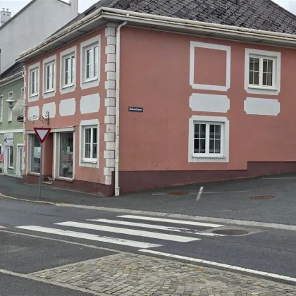 Mehrparteienhaus im Stadtzentrum Heidenreichstein gegenüber der Wasserburg - Bild 2