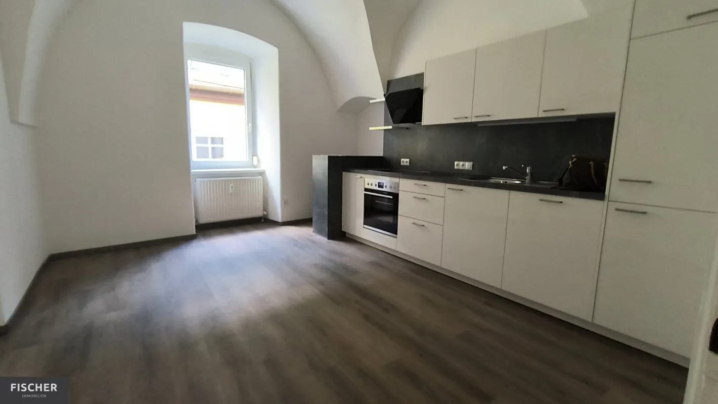 NEU RENOVIERTE Mietwohnung - Innenstadt - Hauptplatz - Bild 1