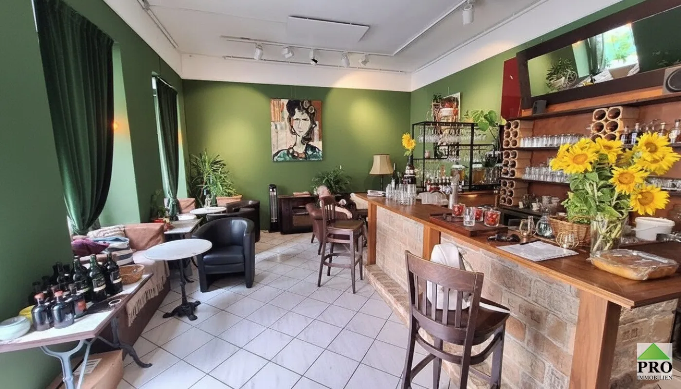 PREISHAMMER!!! Geschäftslokal am Kutschkermarkt mit Schanigarten und Weinkeller. Nur €500,- Pacht od € 59.000,- Investablöse geringe Hauptmiete!!! - Bild 1