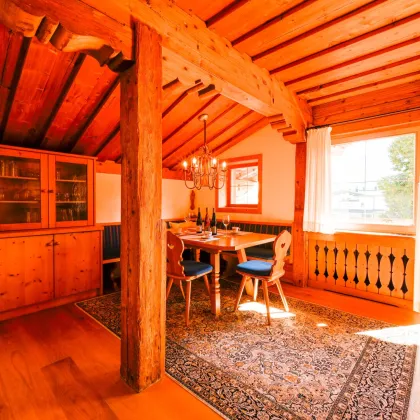 Traumhafte Dachgeschoßwohnung in Brixen im Thale – 4 Zimmer, Balkon & Kachelofen! - Bild 2