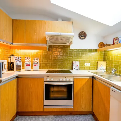 Traumhafte Dachgeschoßwohnung in Brixen im Thale – 4 Zimmer, Balkon & Kachelofen! - Bild 3