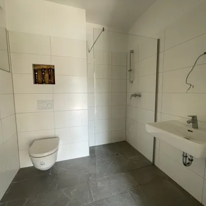 SMARTE TERRASSEN-WOHNUNG mit wunderschönem Ausblick - Bild 3