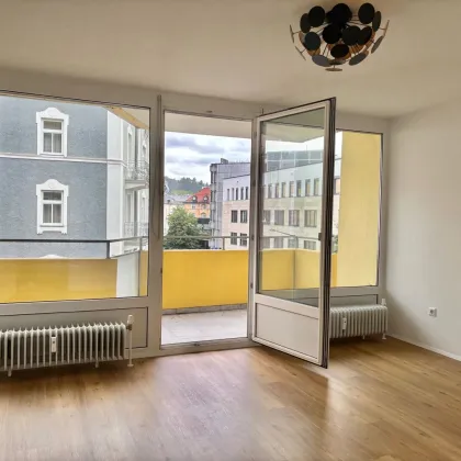 ANDRÄVIERTEL/NÄHE HAUPTBAHNHOF: Perfekte 1-Zimmer-Wohnung mit Loggia in bester Lage - Bild 2