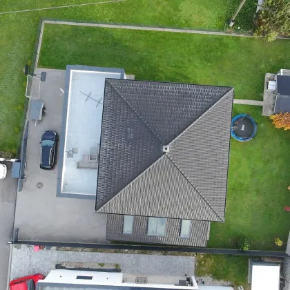 Traumhaftes Einfamilienhaus in Neukirchen 🧱🏡 - Bild 3