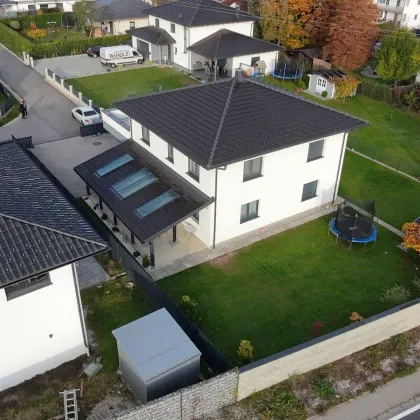 Traumhaftes Einfamilienhaus in Neukirchen 🧱🏡 - Bild 2