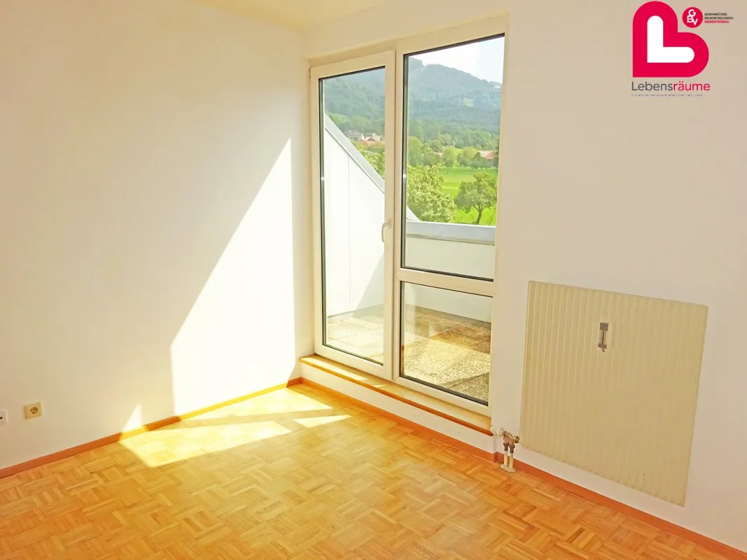 Nette kleine 3-Zimmer Wohnung in Kirchdorf/Krems mit Loggia (ohne Lift) - Bild 1