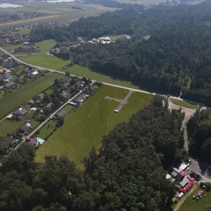 TRAUMHAFTES Grundstück für Ihr EINFAMILIENHAUS! TOP Anbindung! VOLLERSCHLOSSENES und FLACHES BAUGRUNDSTÜCK! - Bild 3