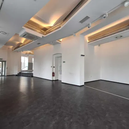 360° Tour / Multifunktionales, modernes Geschäftslokal/Büro/Ordination in sehr guter Frequenzlage - Bild 3