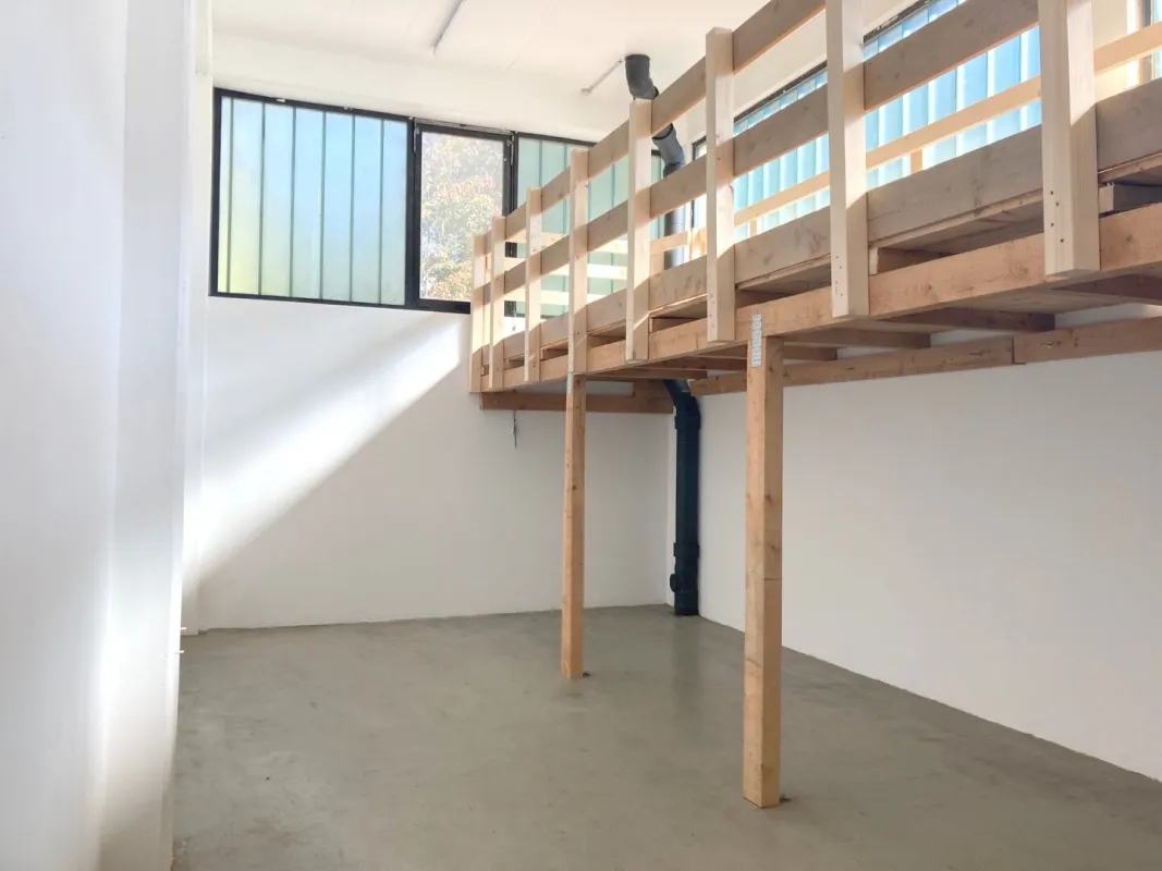 Lager mit Galerie - Bild 1