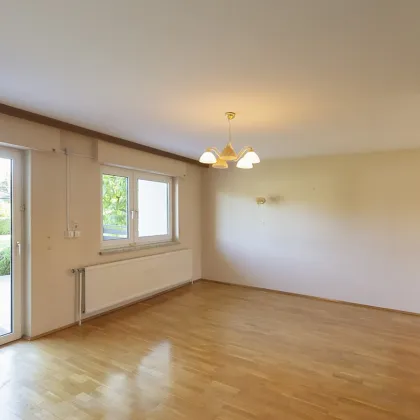 Wasserstraße - renovierungsbedürftiges Einfamilienhaus mit Garage - Bild 2